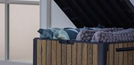 Signature 30 Gallon Deck Box - Walnut Brown