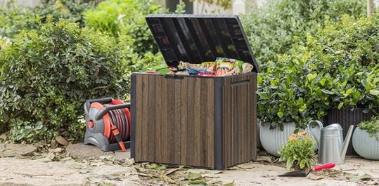 Signature 30 Gallon Deck Box - Walnut Brown