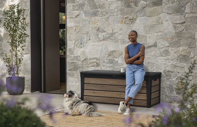 Signature 120 Gallon Deck Box - Walnut Brown