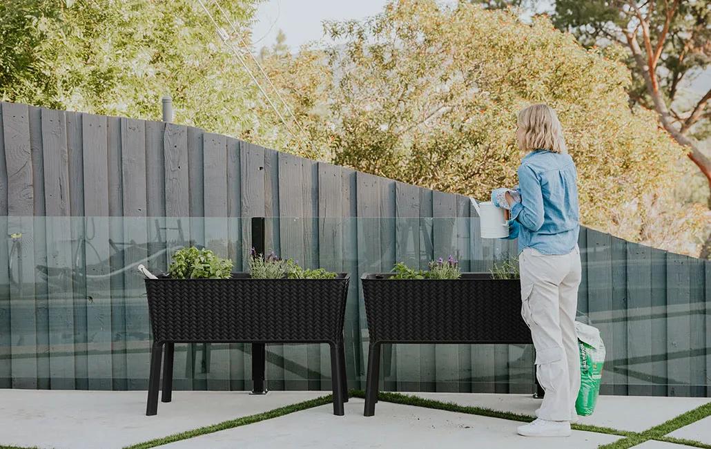 Splendor 31.7 Gallon Elevated Garden Bed - Graphite