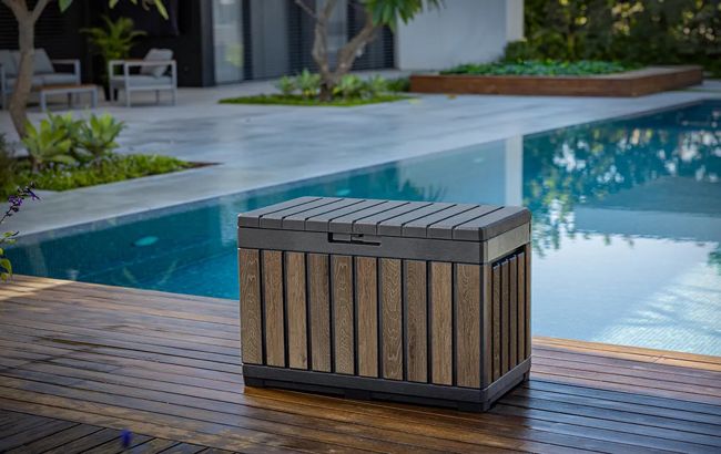 Signature 50 Gallon Deck Box - Walnut Brown
