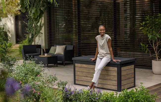 Signature 150 Gallon Deck Box - Ashwood Brown