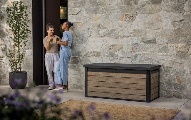 Signature 150 Gallon Deck Box - Ashwood Brown