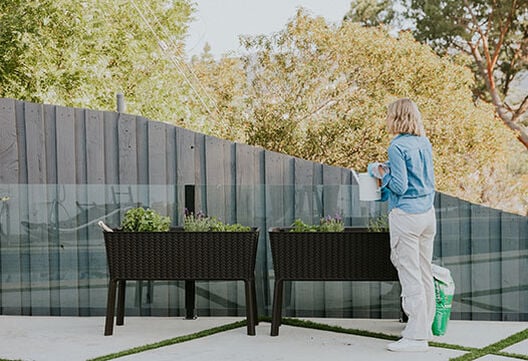 Splendor 31.7 Gallon Elevated Garden Bed - Brown